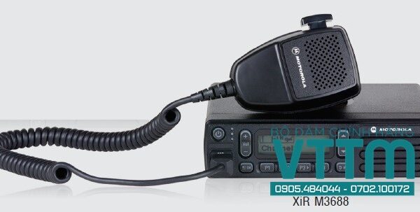 Bộ Đàm Xe Hơi Motorola XiR M3688 UHF Chính Hãng, Bền Bỉ